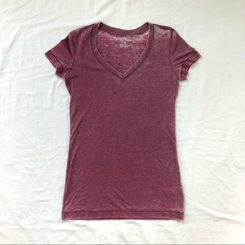 3/$20 🖤 Rose Burnout V-Neck Tee